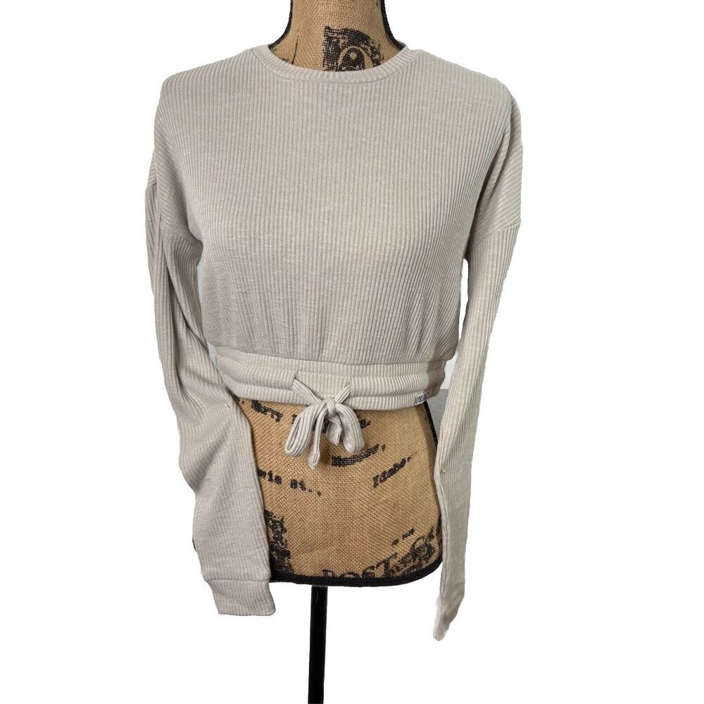 GYMSHARK Women's Size XS Cream Knit Crop‎ Top Long Sleeve Tie Front Lightweight